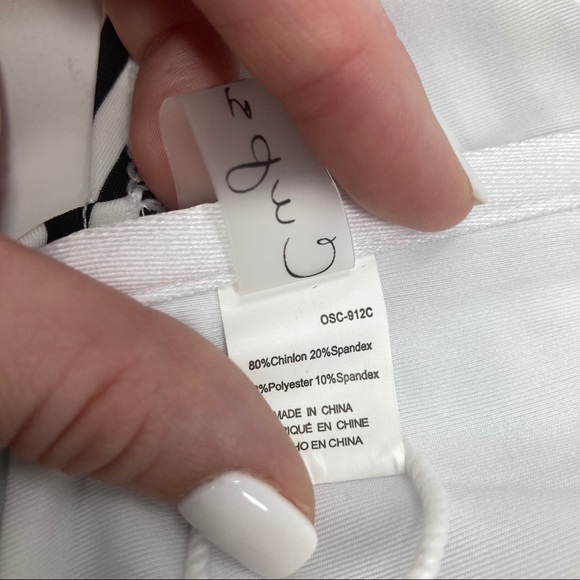 NWT Cupshe Striped Cut Out One Piece Cheeky - Picture 10 of 11